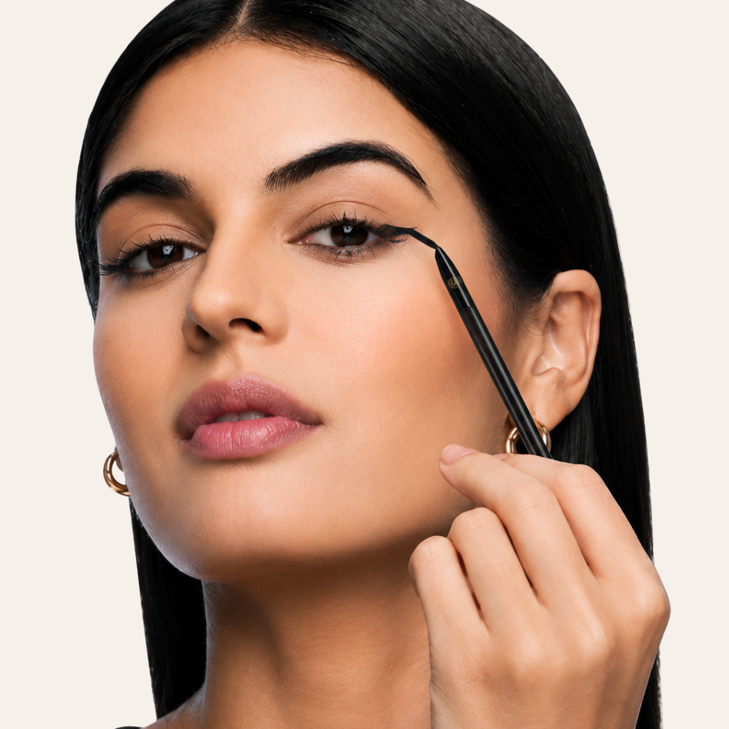 Cọ Kẻ Mắt BH Cosmetics Eyeliner Brush BH269